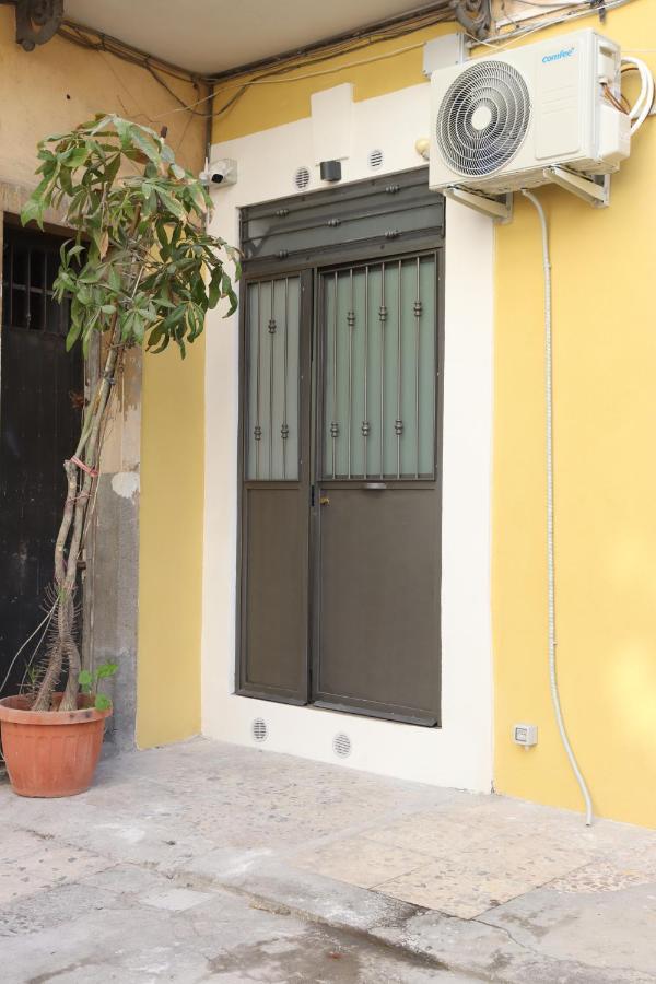 U Cuttigghiu Apartment Катания Екстериор снимка